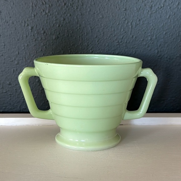 Jadeite Two Handled Cup - Picture 1 of 4